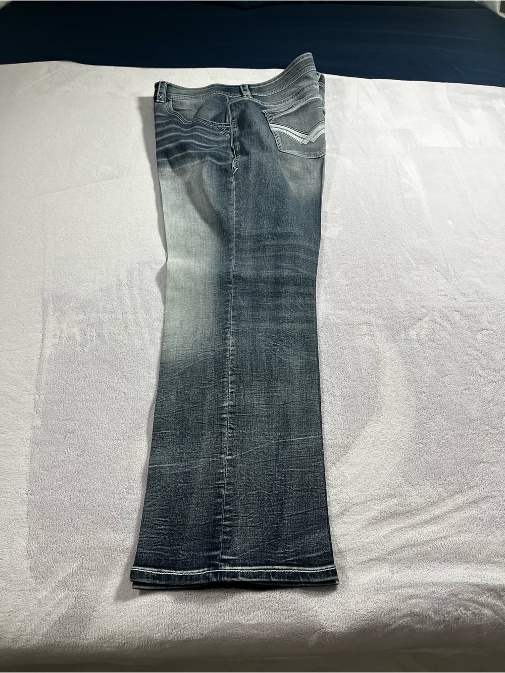 Buckle Black Fit No. 11 Men’s Straight Blue Jeans Size 46X32